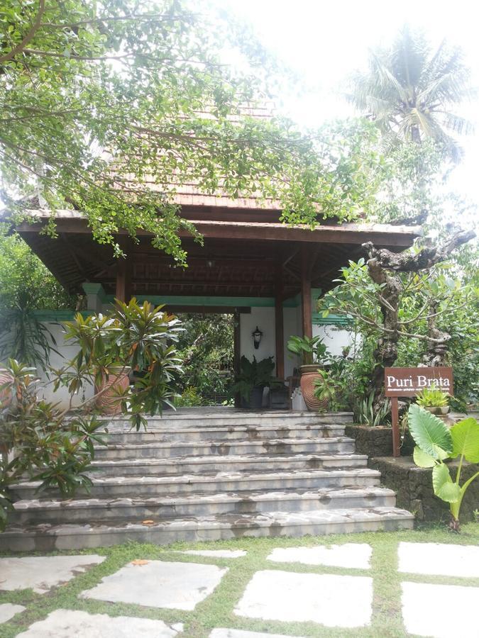 Puri Brata Hotel Bãi biển Bãi biển Parangtritis Ngoại thất bức ảnh