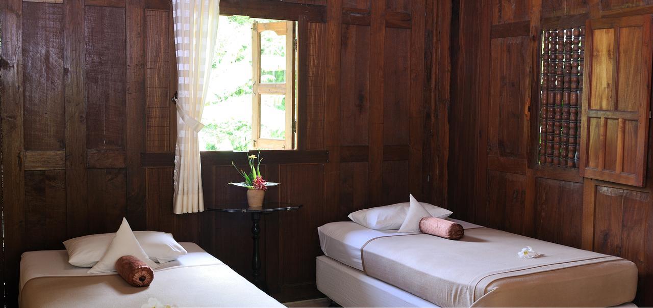 Puri Brata Hotel Bãi biển Bãi biển Parangtritis Ngoại thất bức ảnh